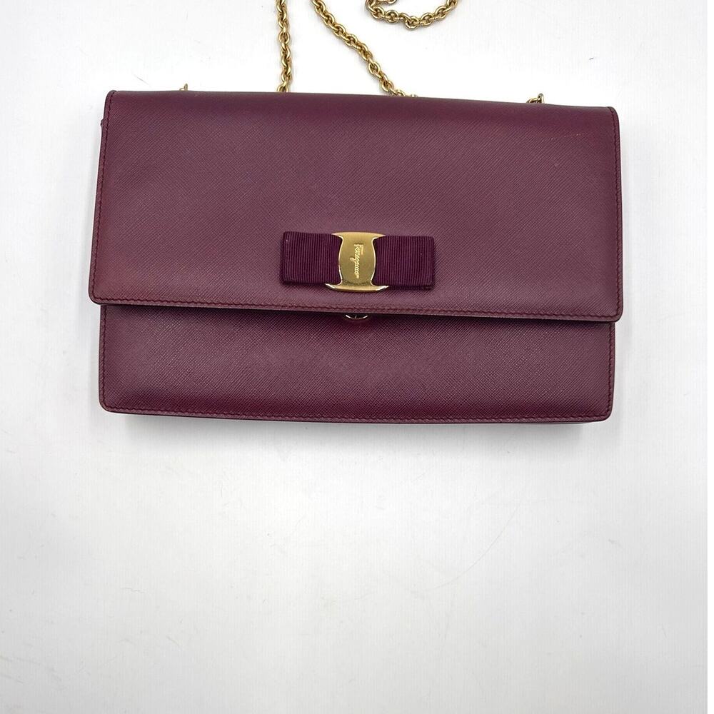 Vintage 90s Salvatore Ferragamo Women Saffiano Leather Vara Bow Bag Clutch Plum
